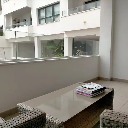 New Luxury For Rent Gardens, Near The Sea And The Center Apartamento *