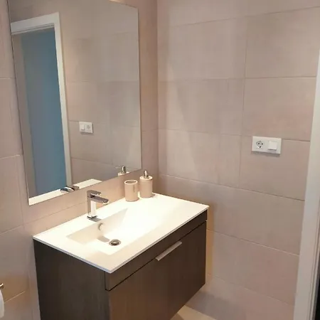 New Luxury For Rent Gardens, Near The Sea And The Center Apartamento *